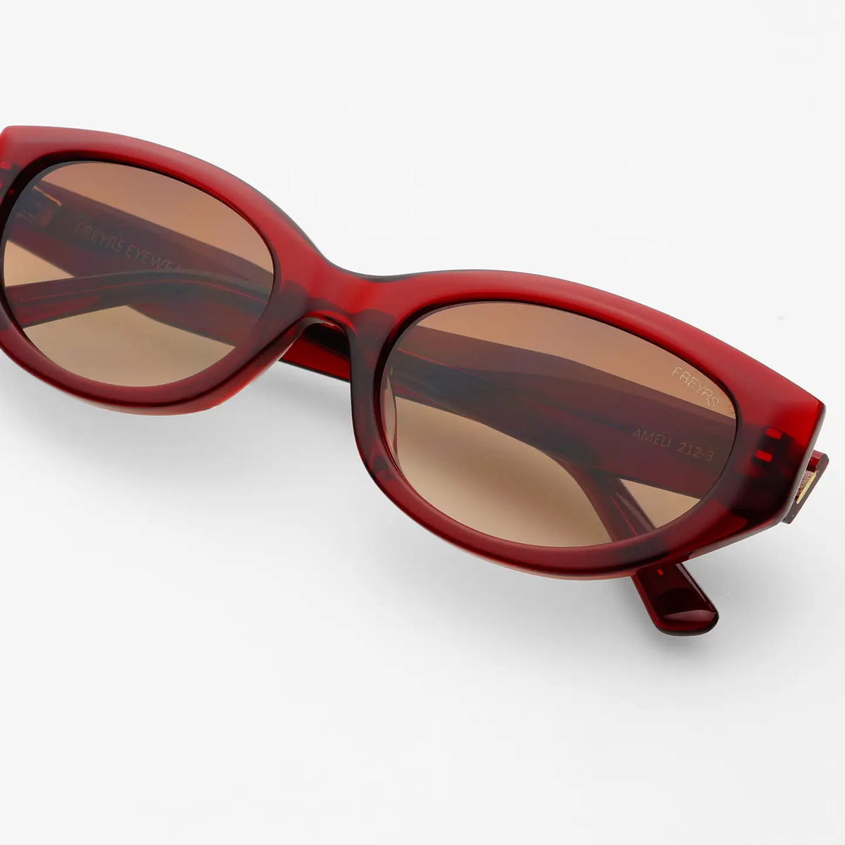 FREYRS Sunglasses | Ameli Cateye | Red