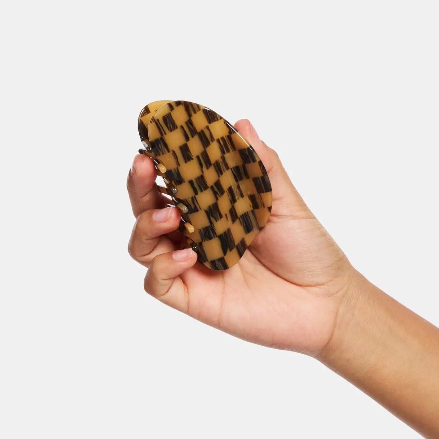 Chunks Checker Claw | Mocha