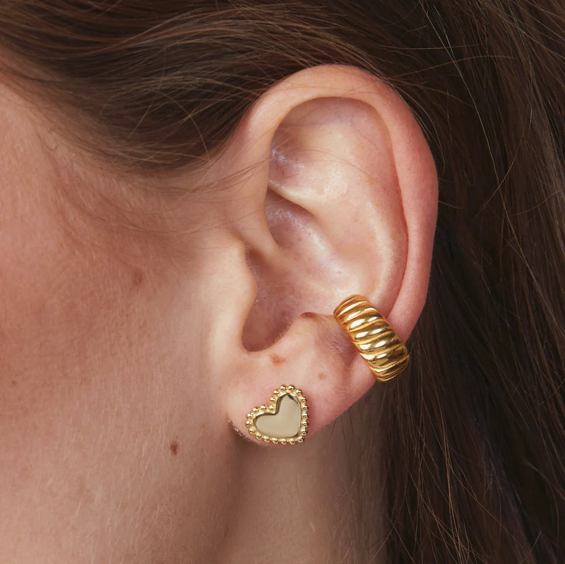 FYB Eleanor Heart Studs | Non-Tarnish