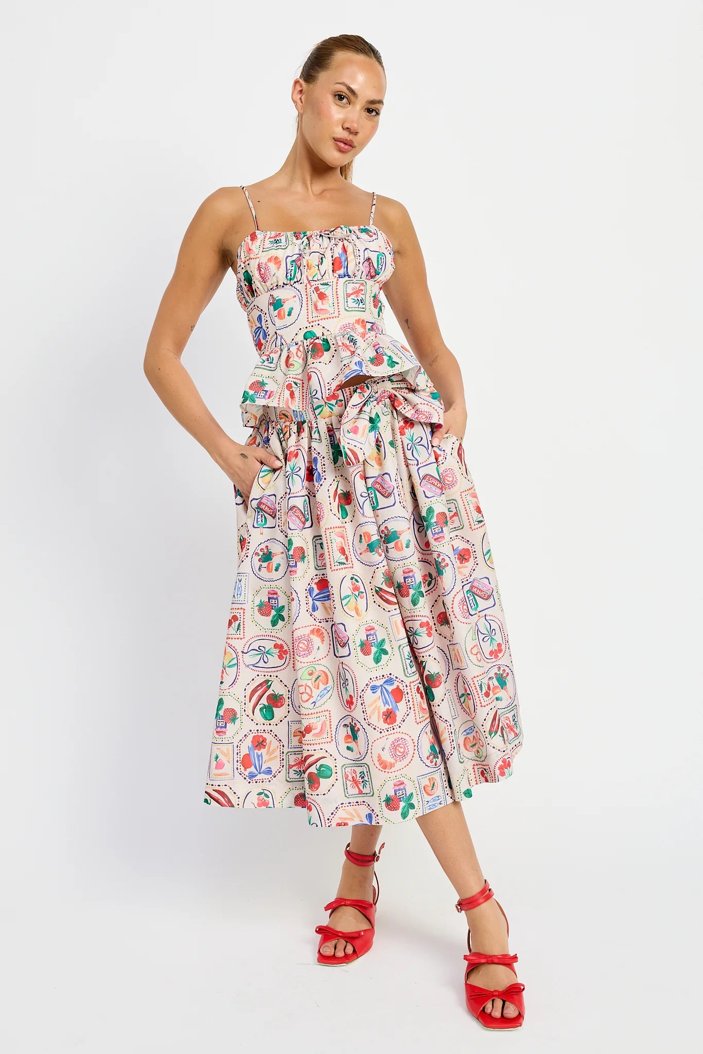 En Saison Tile Print Sleeveless Top