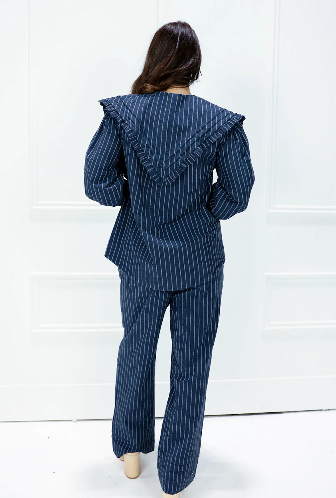 Auruem | Sailor Collar Ruffle Blouse