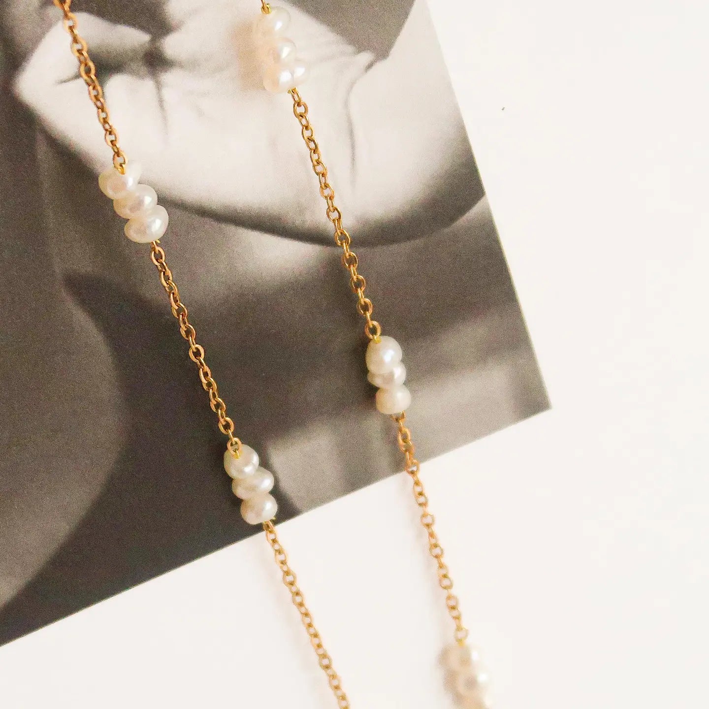 Dainty Gold Pearl Choker | Non-Tarnish