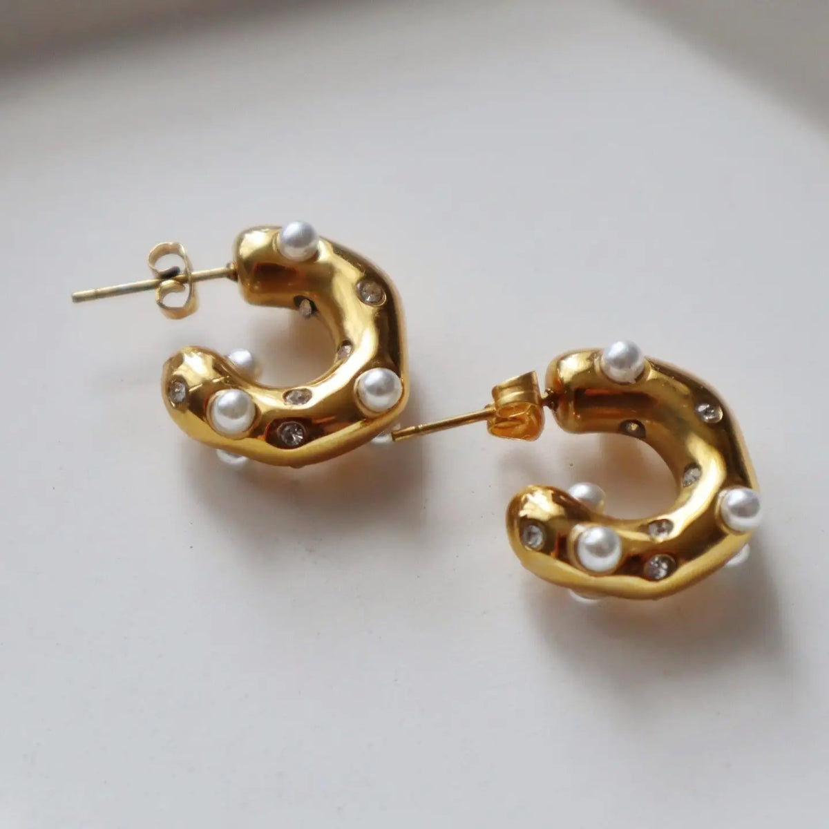 Dazzle Hoops | Pearl + CZ