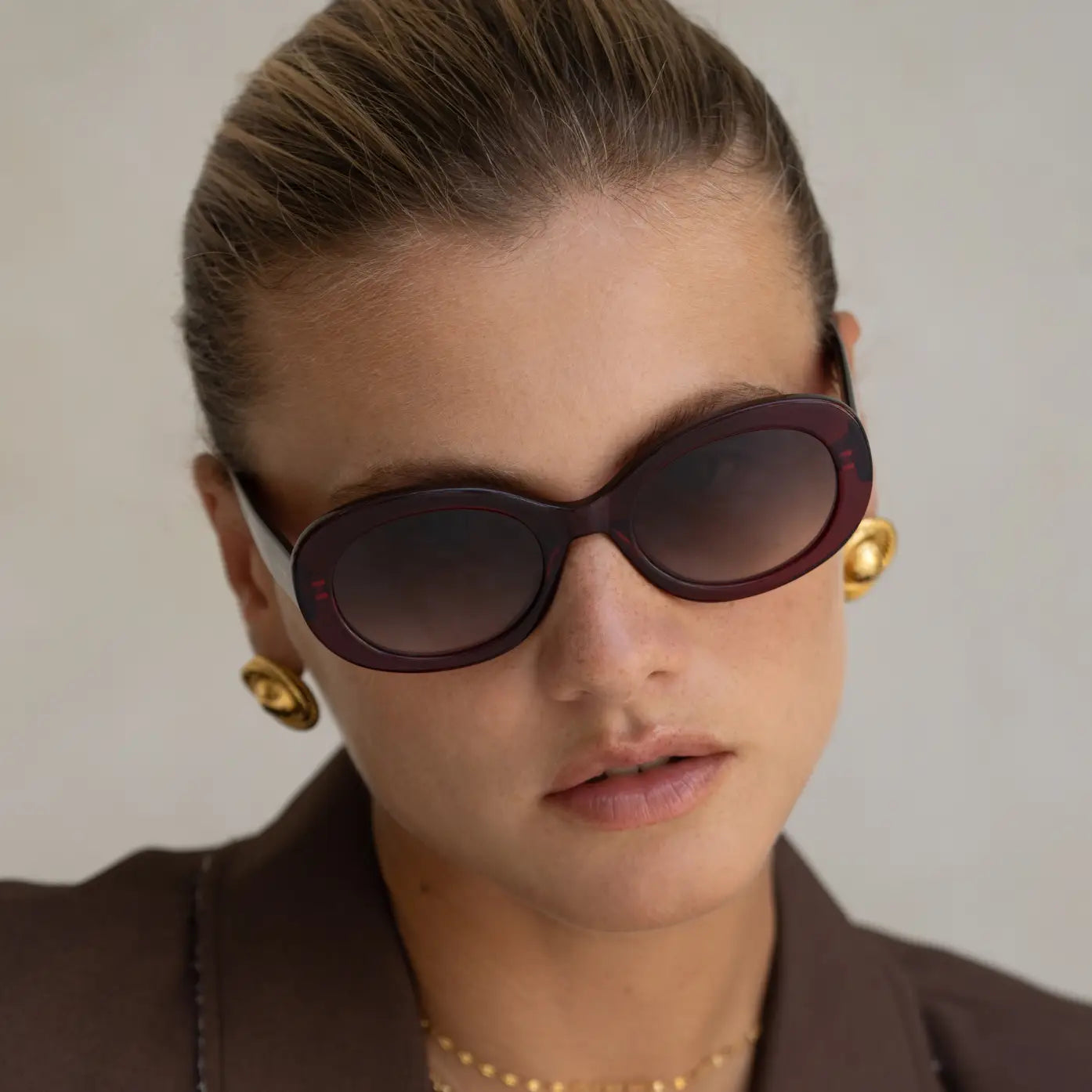 FREYRS Sunglasses | Aria Oval | Ruby Red
