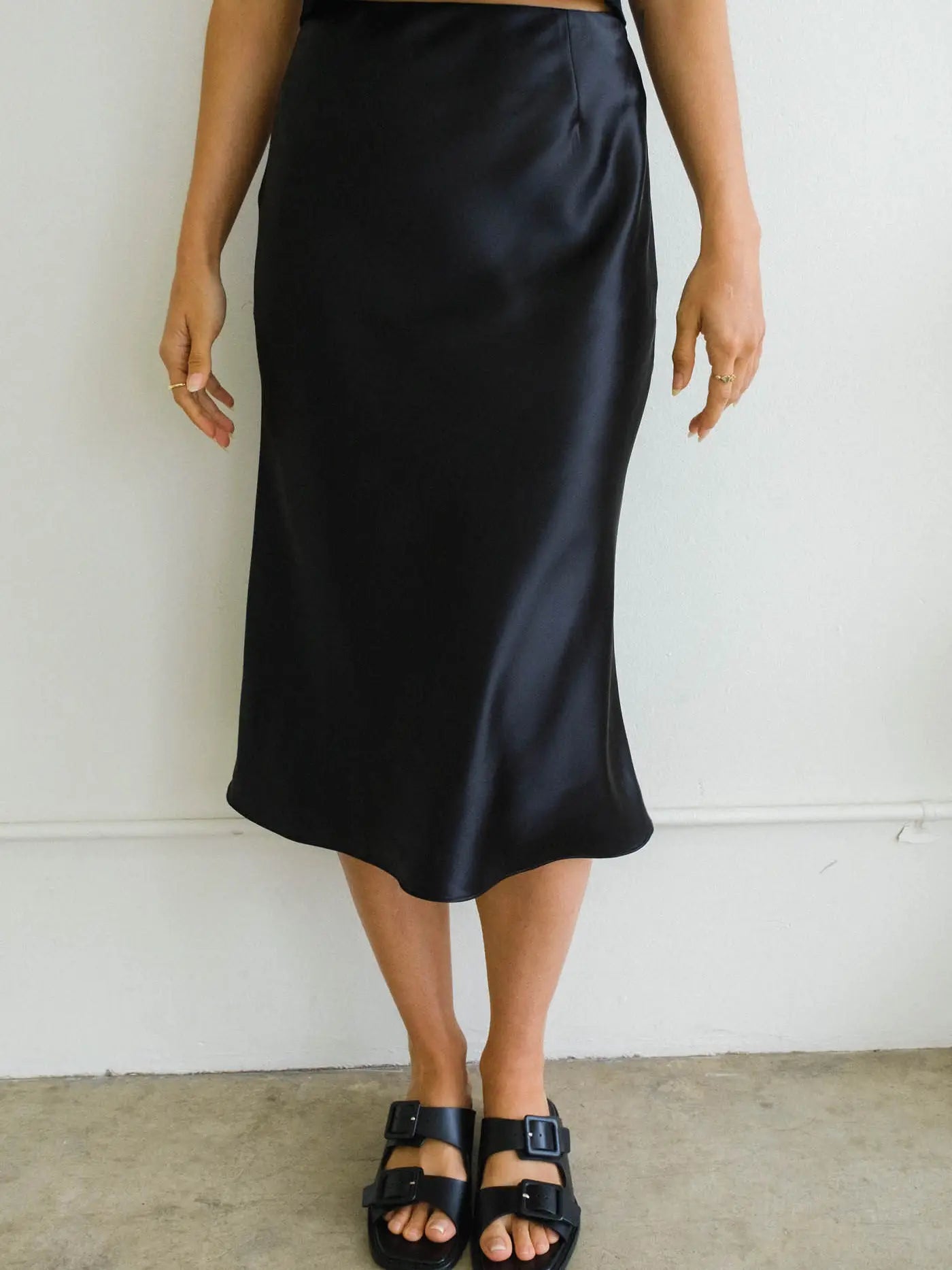 Alexa Satin Skirt | Black